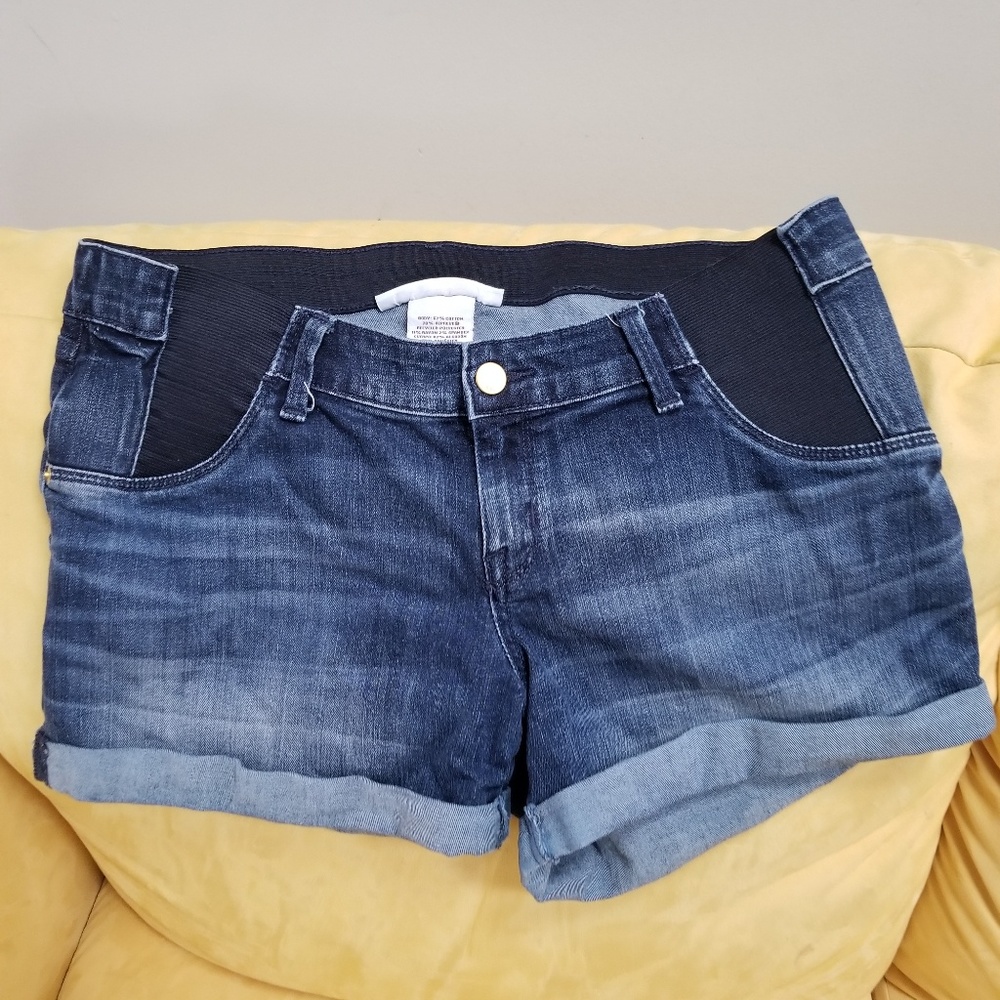 Liz Lange maternity jean shorts